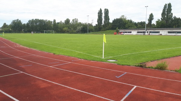 Stadion Rennbahnstraße - Berlin-Weißensee