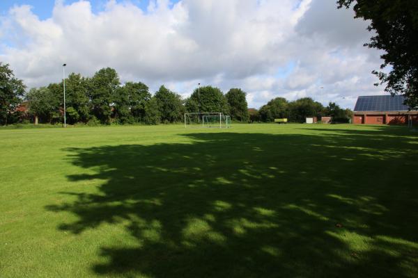 Stadion an der Peldemühle B-Platz - Esens