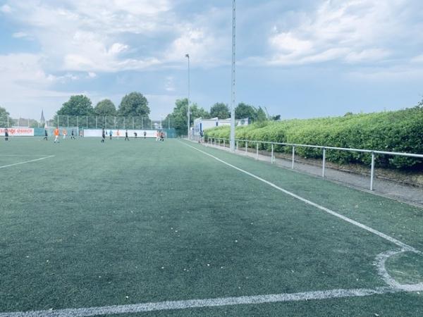 Mark-Reinhardt-Stadion Nebenplatz  - Aachen-Eilendorf