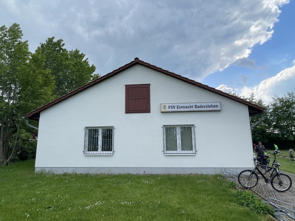 Rudolf-Harbig-Kampfbahn - Huy-Badersleben