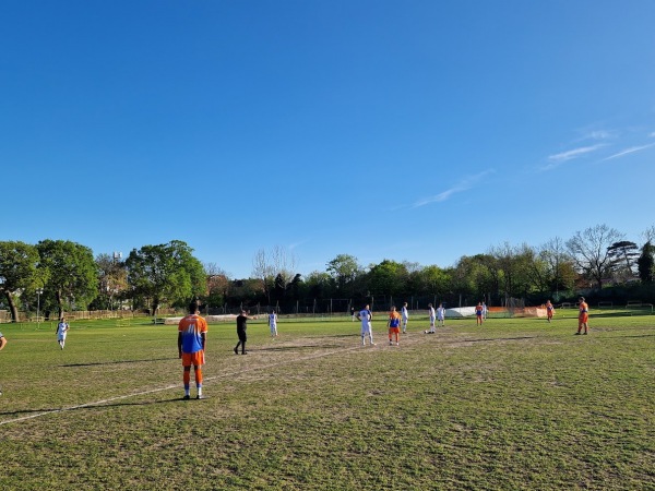 Skinner Field - Worcester Park, Greater London