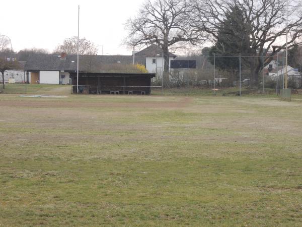 Sportanlage Reinhard-Strecker-Straße (alt) - Rüsselsheim/Main