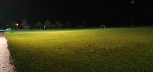 Sportanlage am Anger Platz 2 - Tuntenhausen-Schönau