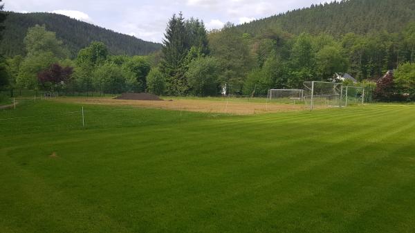 Sportplatz am Wald - Unterweißbach