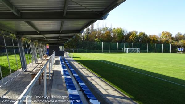 Alfred-Just-Stadion - Dachwig