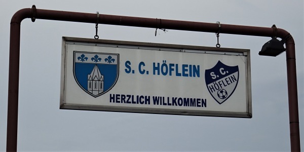 Sportplatz Höflein - Höflein
