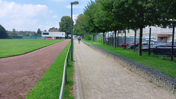 Sportanlage Mielenforster Straße - Köln-Dellbrück