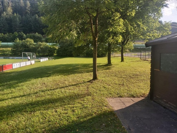 Sportanlage Hüttenwiesen - Heigenbrücken