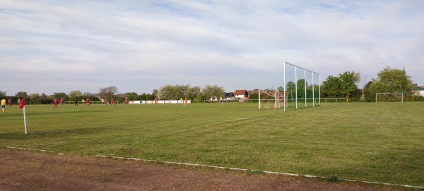 Sportplatz Dedensen - Seelze-Dedensen