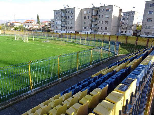 Stadiumi Nexhip Trungu - Cërrik