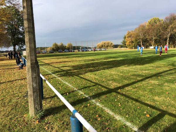 Sportanlage Simmersdorfer Straße - Groß Schacksdorf-Simmersdorf