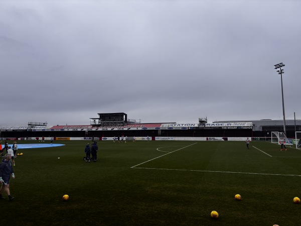 The Chigwell Construction Stadium - London-Dagenham, Greater London