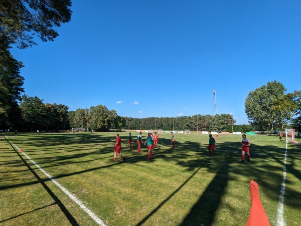 Oskar-Ruhnke-Stadion - Tangerhütte-Uetz