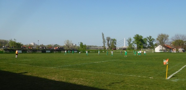 Stadion FK Fruškogorac - Sremska Kamenica