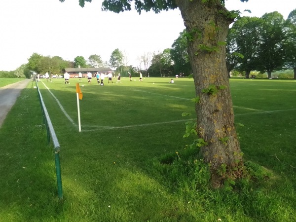 Sportplatz Amelsen - Dassel-Amelsen