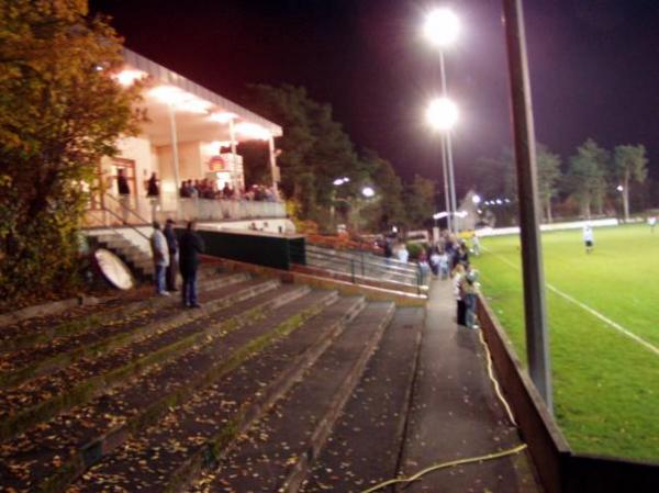 Stadion Schallershofer Straße - Erlangen-Büchenbach