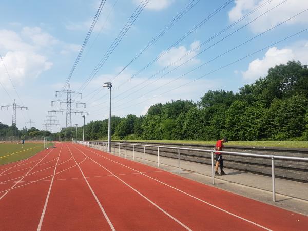 Sportplatz Schlagbaumsweg - Köln-Holweide