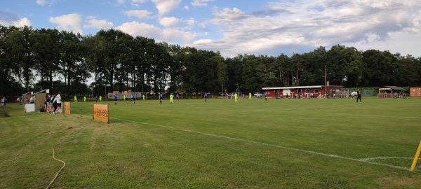 Fußballplatz Scharrel - Neustadt/Rübenberge-Scharrel
