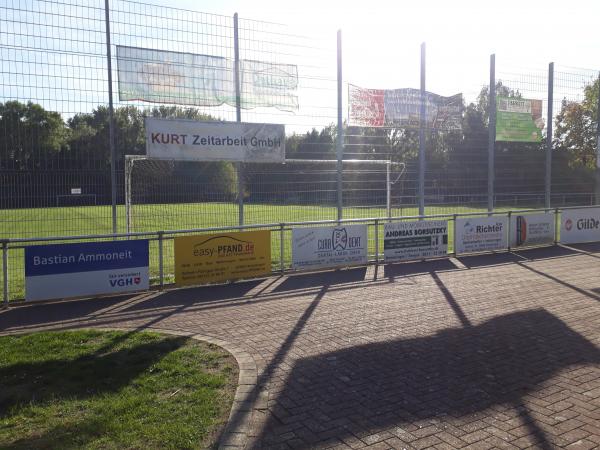 Sportanlage Alte Dorfstraße - Hemmingen/Niedersachsen-Wilkenburg