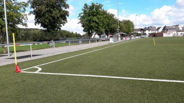 Eisbachtalstadion Nebenplatz - Nentershausen/Westerwald