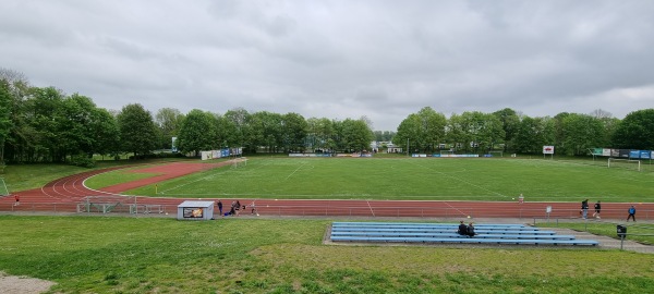 Friedrich-Ludwig-Jahn-Stadion - Gützkow