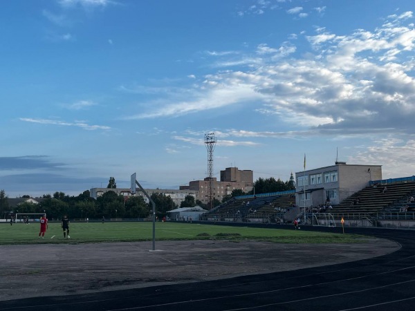 Stadion Mashynobudivnyk - Fastiv