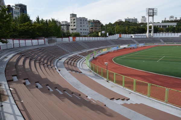 Hyochang Stadium - Seoul