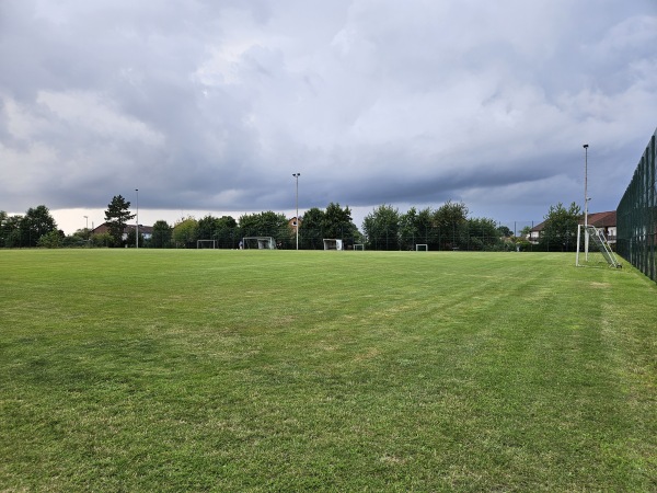 Hänigser-Stadion C-Platz - Uetze-Hänigsen