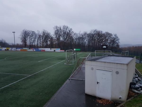 Sportplatz Höhenstraße - Kürten-Bornen