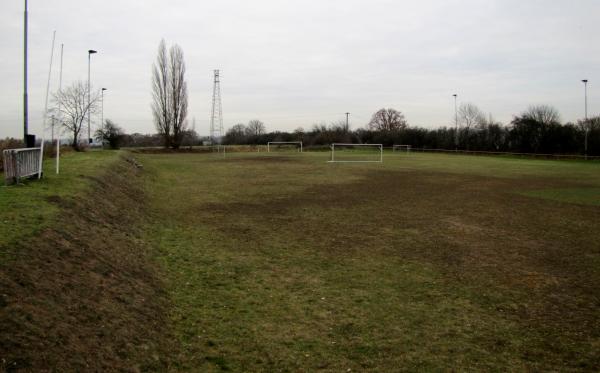 Andreas Hajek Sportstätte Platz 2 - Weißenfels-Markwerben