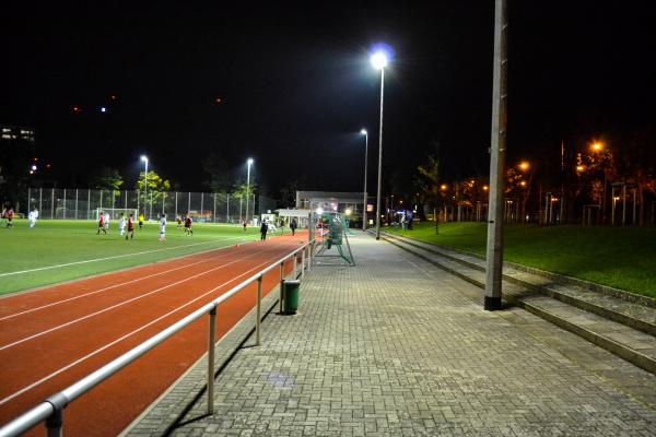 Bezirkssportanlage Pariser Straße - Düsseldorf-Heerdt