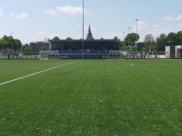 Sportpark Terwaerden - Landgraaf-Ubach over Worms