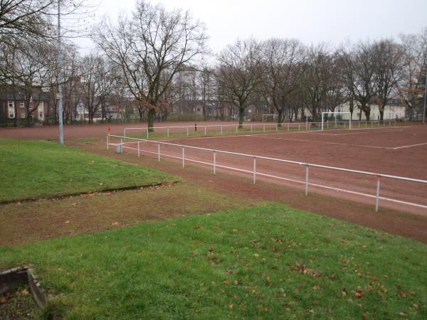 Stadion an der Florastraße Nebenplatz - Gelsenkrichen-Bulmke-Hüllen