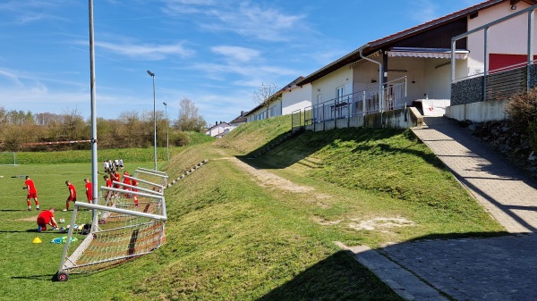 Sportanlage Bayerbach Platz 2 - Bayerbach bei Ergoldsbach