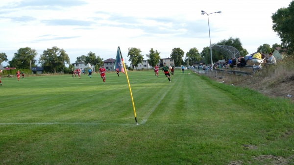 Stadion Gminny w Dobroszycach - Dobroszyce