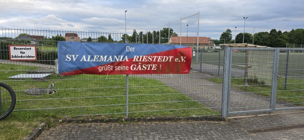 Sportplatz Tiefe Wiese - Sangerhausen-Riestedt