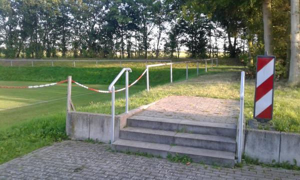 Sportplatz Leiningen - Leiningen/Hunsrück