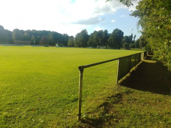 Sportplatz im alten Dorf - Ottersberg-Fischerhude