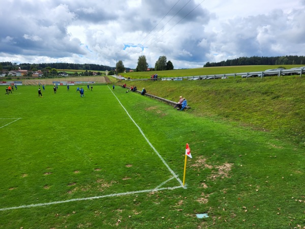 Sportanlage Altenkirchen - Frontenhausen-Altenkirchen