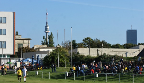Sportplatz WFV-21 Pichelwangergasse - Wien