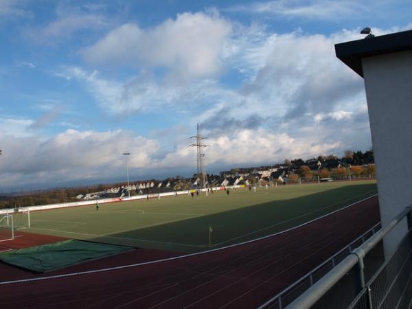 Ernst-Adolf-Sckär-Sportplatz - Velbert-Tönisheide