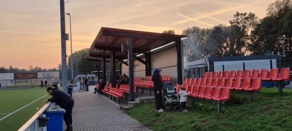 Heinrich-Hamacher-Sportpark Platz 2 - Duisburg-Neumühl