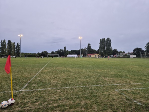Sport- und Gemeindezentrum Beiersdorf Platz 2 - Beiersdorf-Freudenberg
