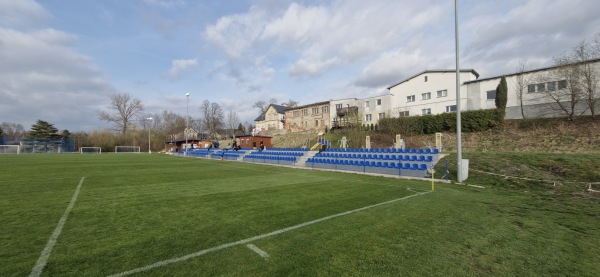 Stadion Sportowy w Łomnicy - Łomnica