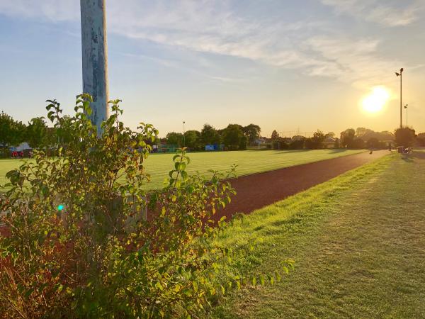 Sportanlage Kirchweg Platz 2 - Pliening
