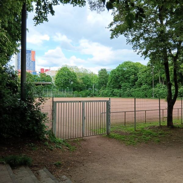 Prälat-Wolker-Anlage / Bezirkssportanlage Mitte - Köln-Ehrenfeld