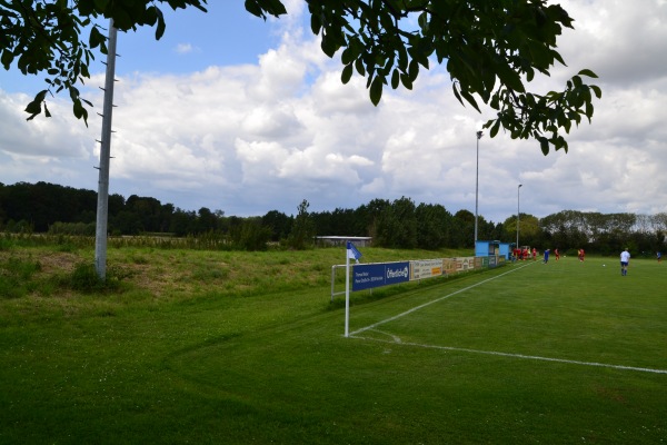 Sportplatz Waldweg - Vechelde-Sonnenberg
