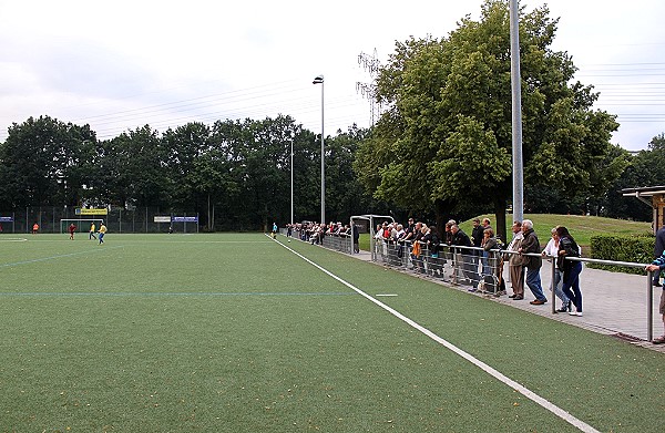 Sportplatz Jenfeld 2 - Hamburg-Jenfeld