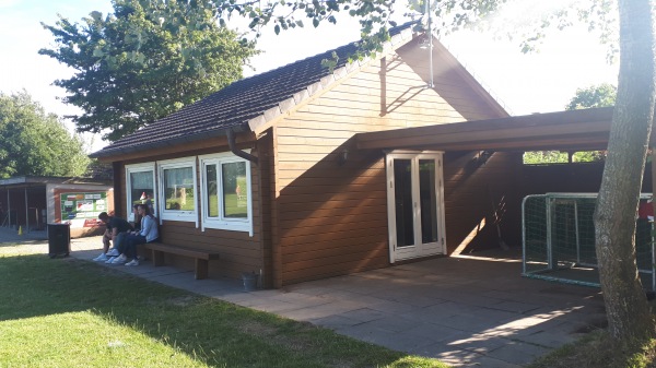 Sportplatz Bornschool - Husum-Schobüll