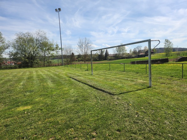 Sportplatz Lonsingen - St. Johann/Württemberg-Lonsingen